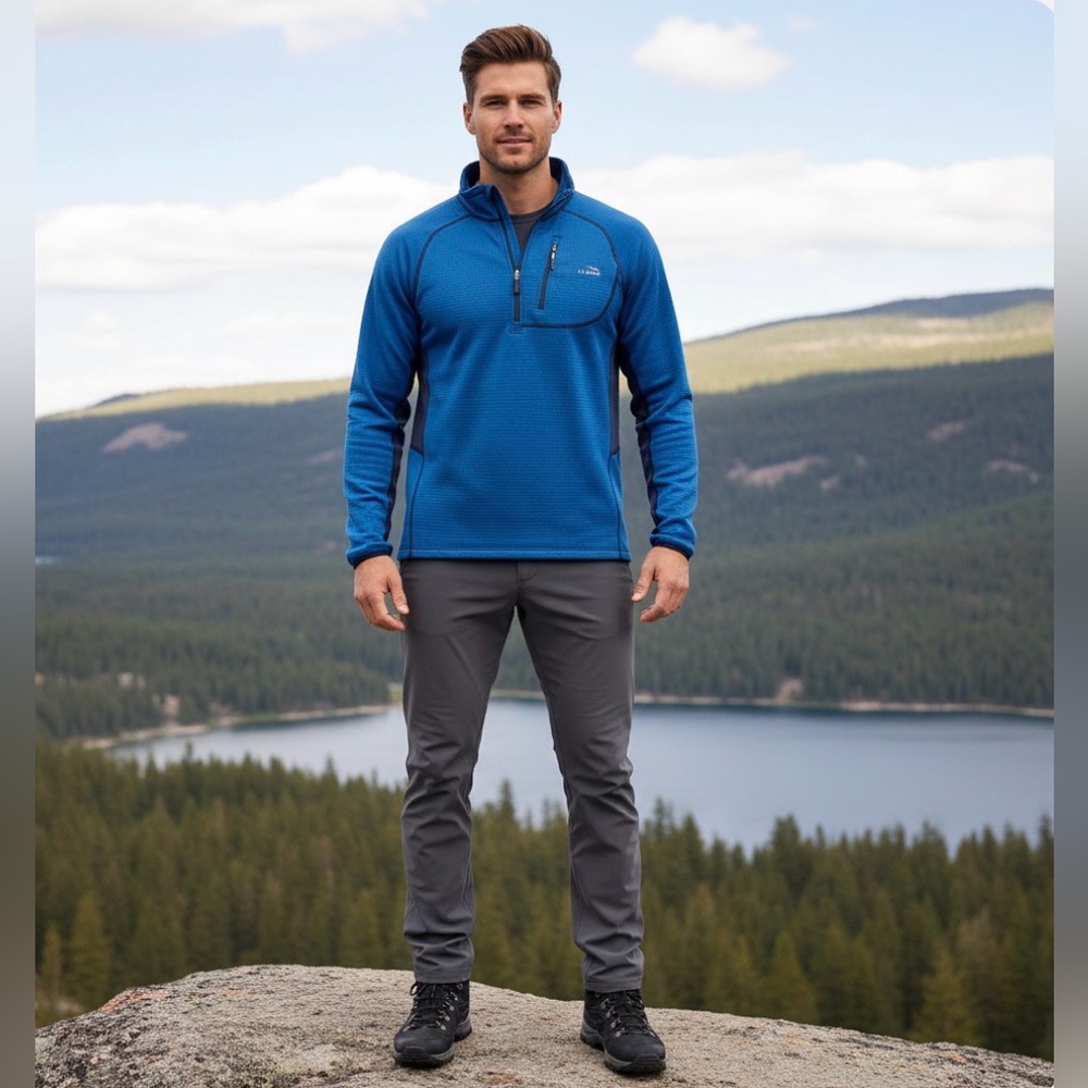 L.L. Bean Men's Blue Pullover Size large